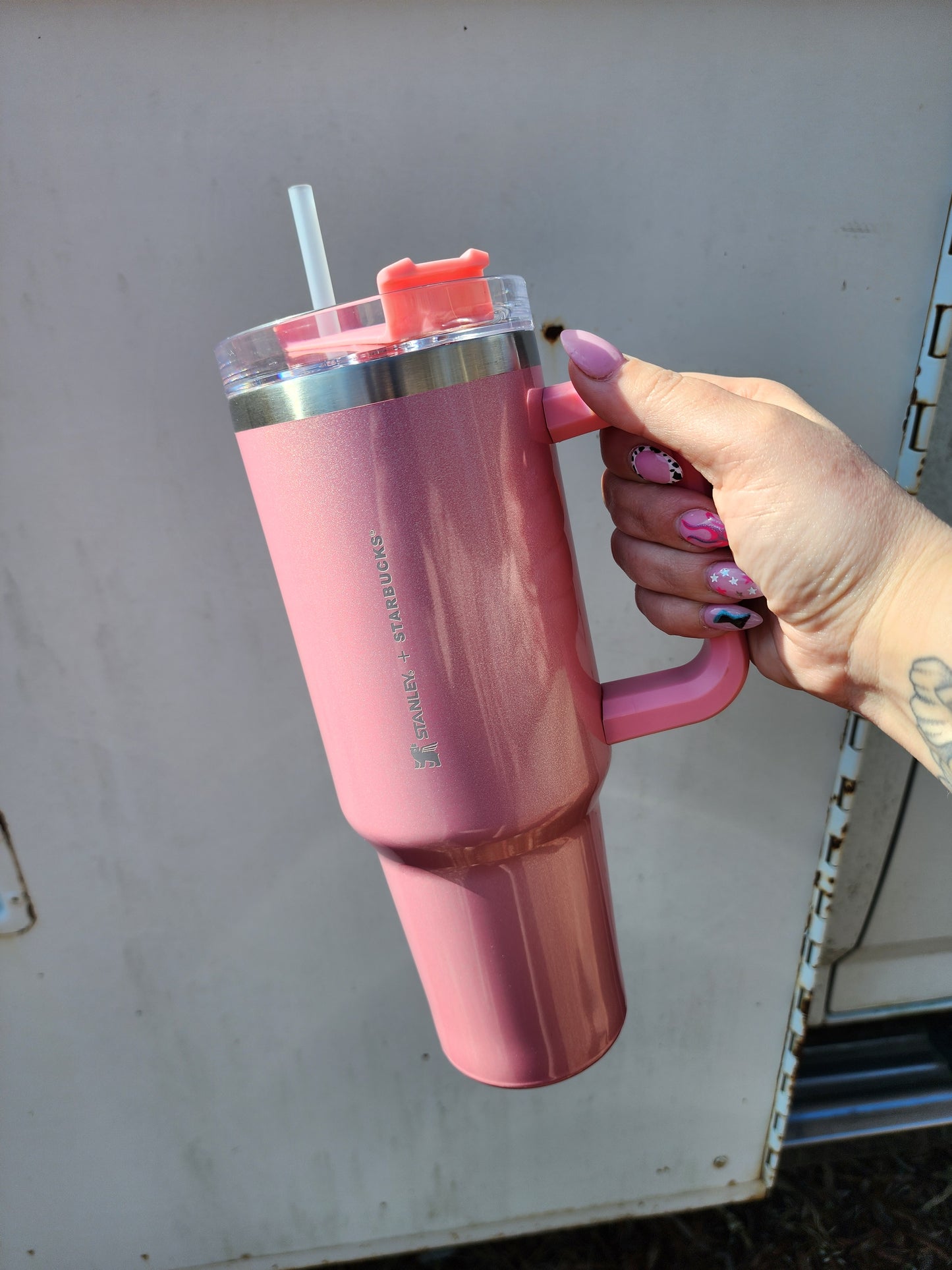 Pink Glitter 40z Tumber