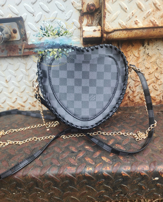 Black Heart Handbag PREORDER ITEMS PLEASE READ DESCRIPTION CAREFULLY