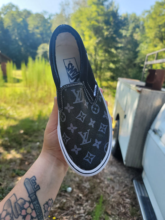 Black Leather Shoes ( PREORDER )