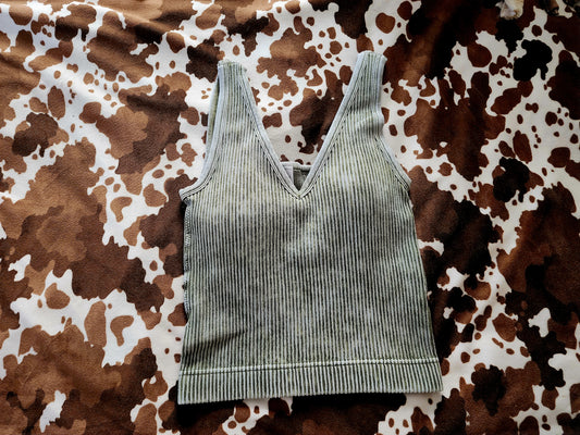 WASHED RIBBED CROPPED BRA PADDED V-NECK TANK TOP