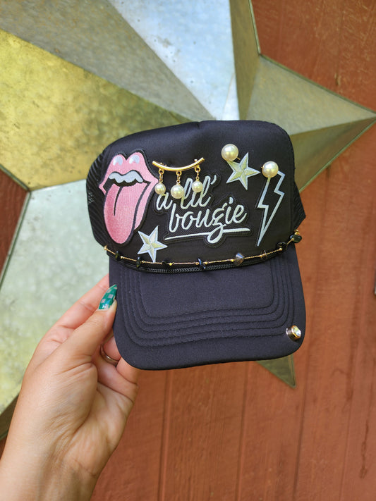 A LilL Bougie Tucker Hat