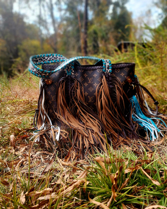 Western Fringe HandBag ( PREORDER ) Please Read Description carefully