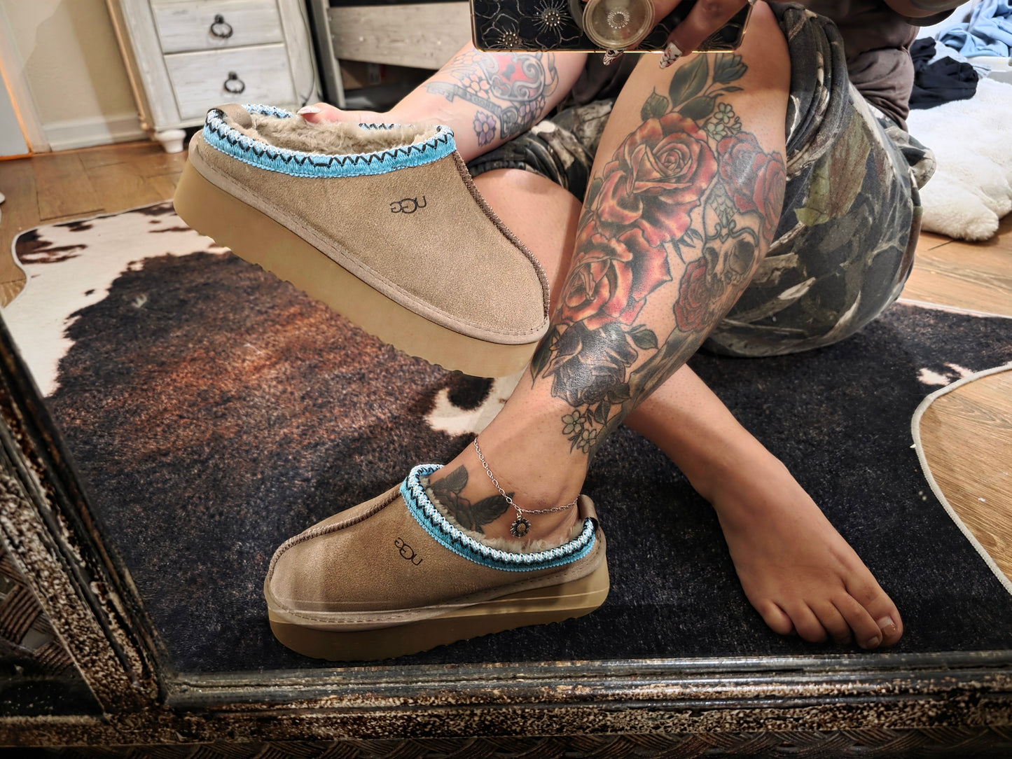 Tan & Teal platform Slippers preorder items please read carefully before placing an order