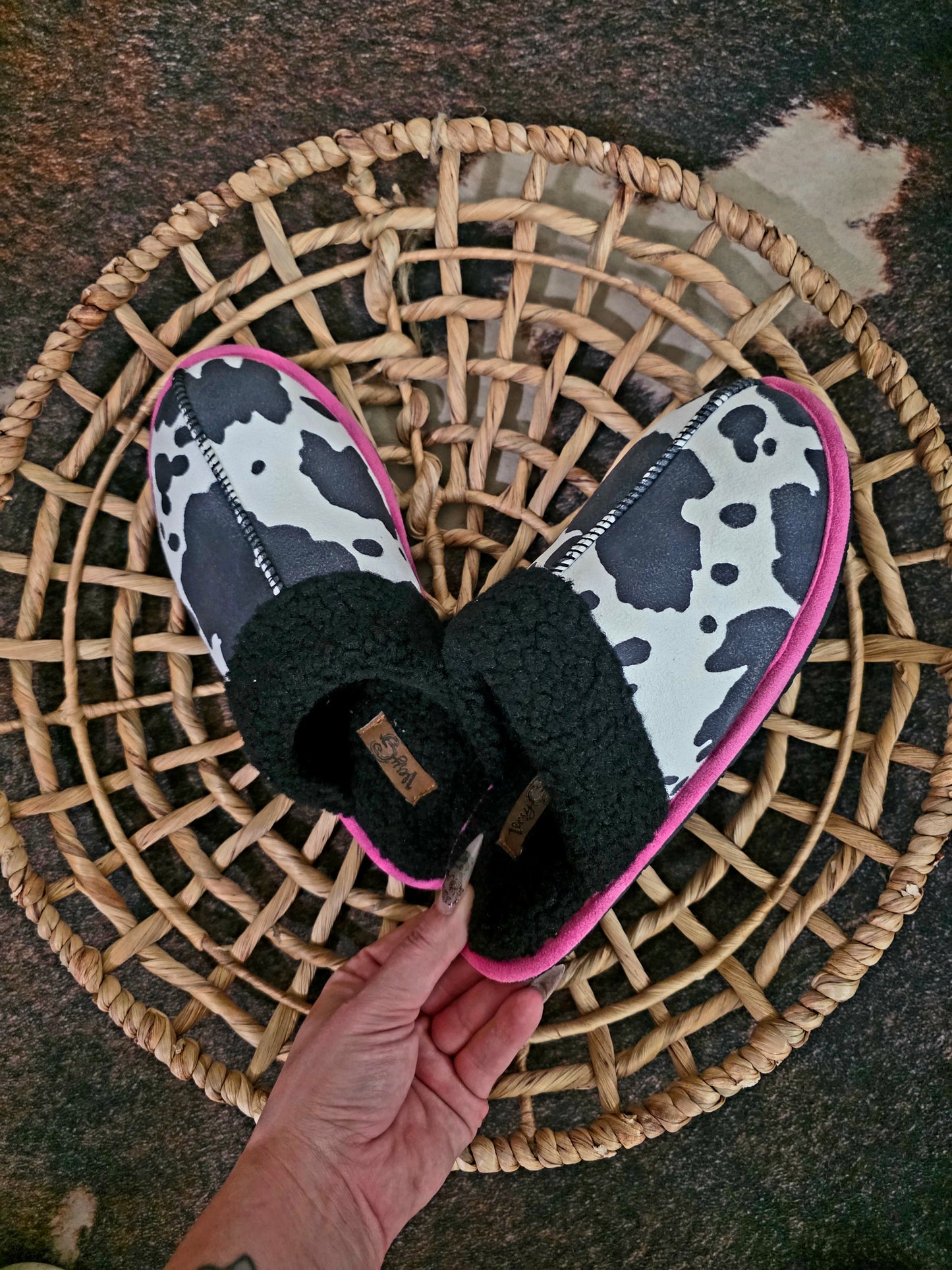 Black cowprint slippers