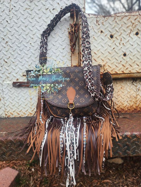 Western Fringe Cheetah Handbag PREORDER ITEMS PLEASE READ DESCRIPTION CAREFULLY