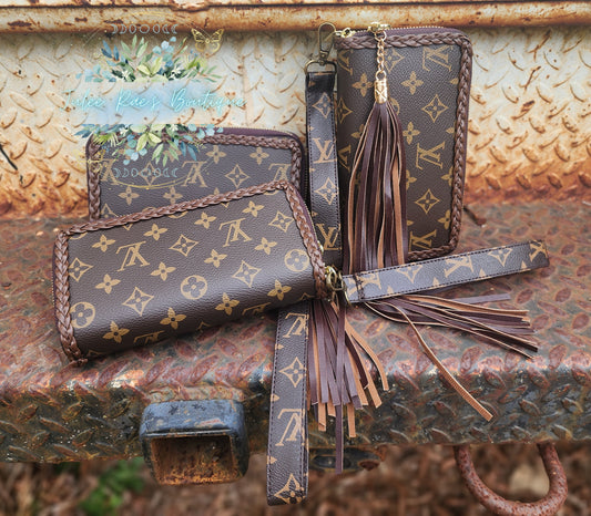 Bougie Girl Wallet Please read description carefully