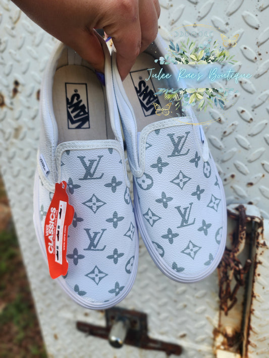 So Fresh Shoses PREORDER ITEM PLEASE READ DESCRIPTION CAREFULLY