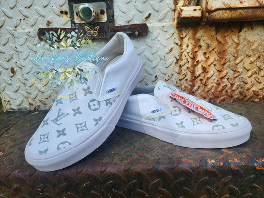 So Fresh Shoses PREORDER ITEM PLEASE READ DESCRIPTION CAREFULLY