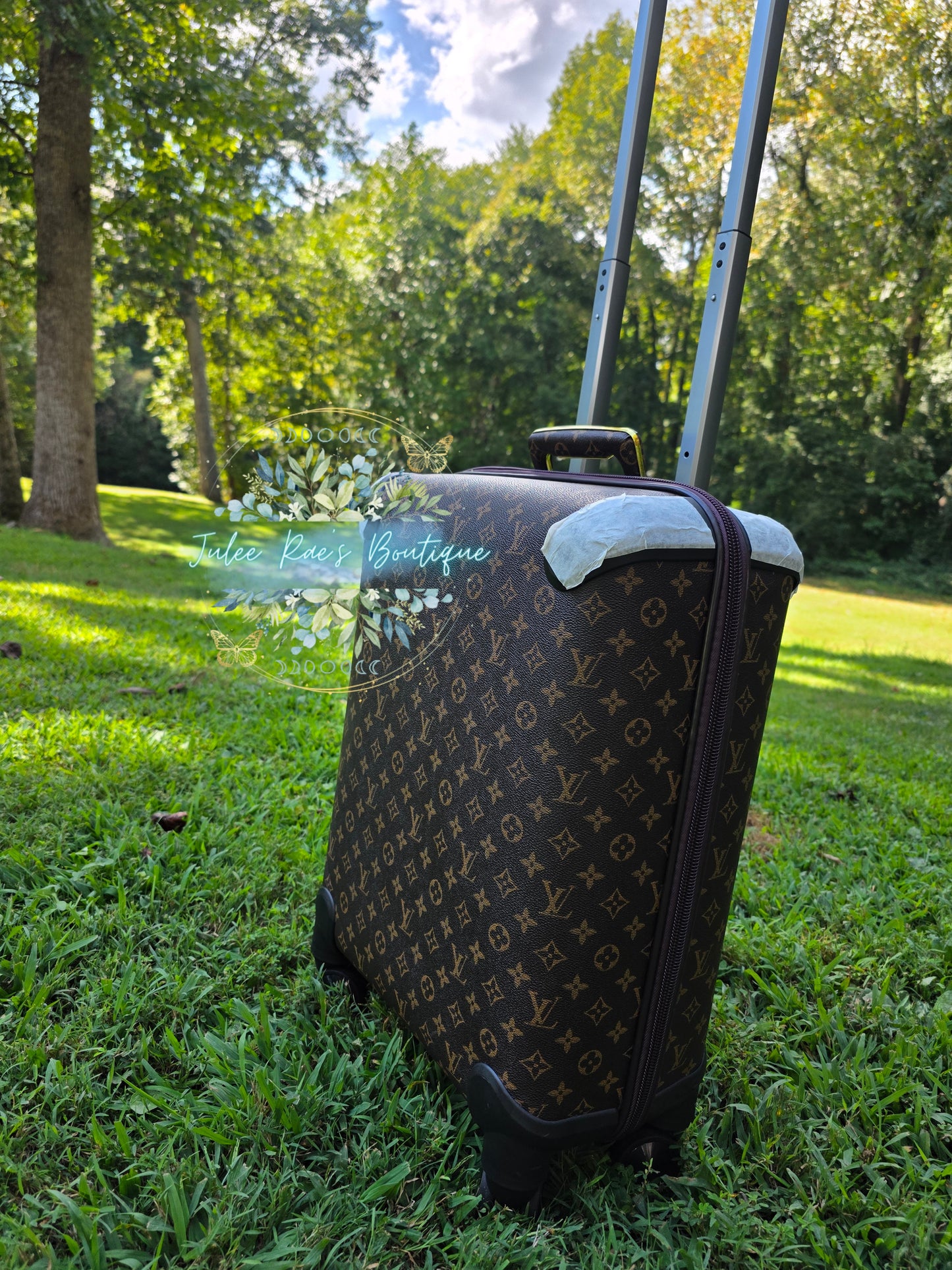 Bougie Girl Carry On Suitcase
