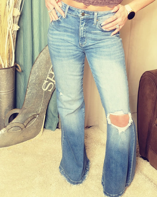 Brooke's Bell Flares