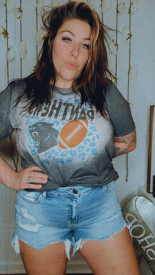 . Color light blue denim . High rise Destroyed frayed shorts. . They're a beautiful fit and beautiful length, But I would say true to size stick with your normal sizing. . Comfy fit. . 99% cotton 1% spandex . Felicia Is wearing size extra large. And can also wear the 1X.