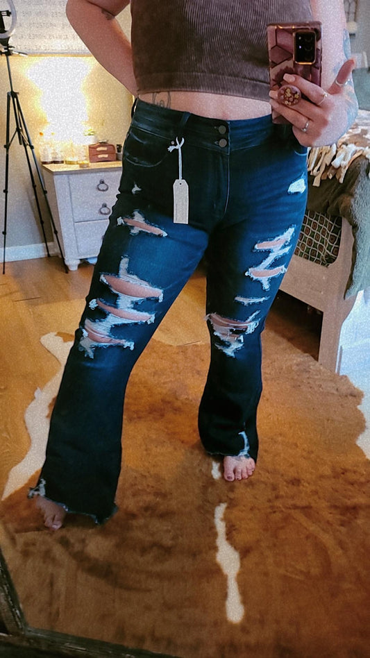 Tori Mid Ride Flare Jean