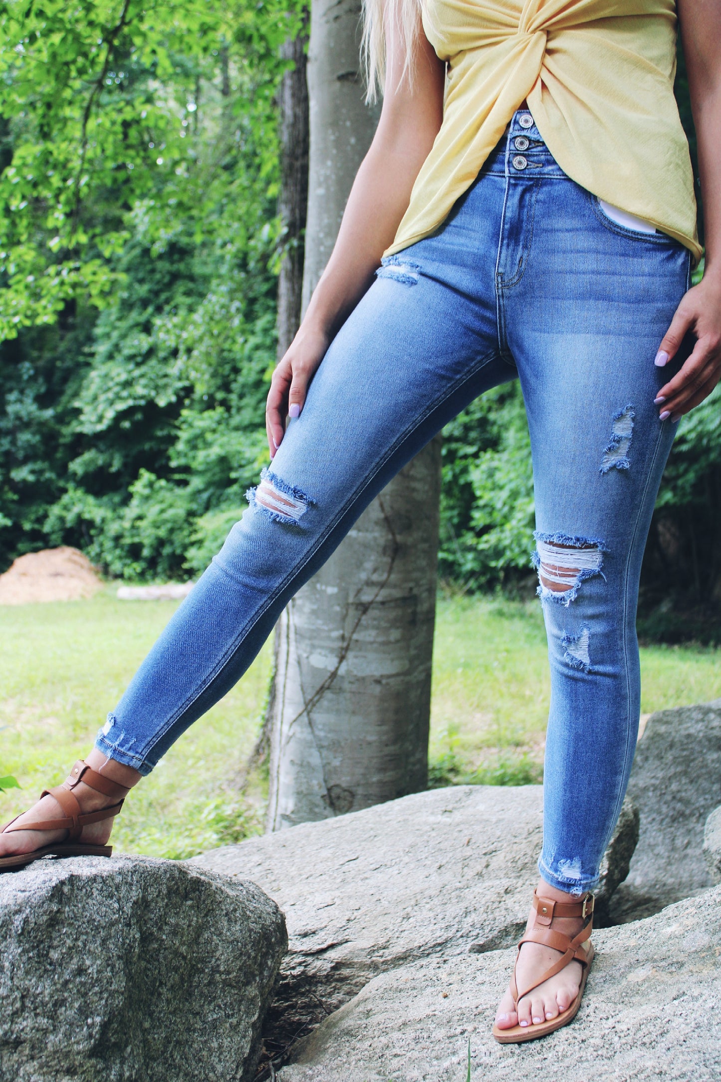Melissa Distress Highrise Jean
