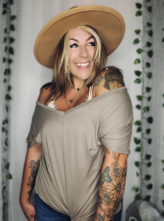Rae's Classic Top