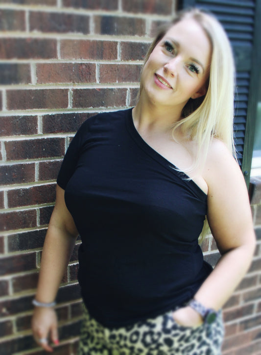 Mandy's Basic Black Top