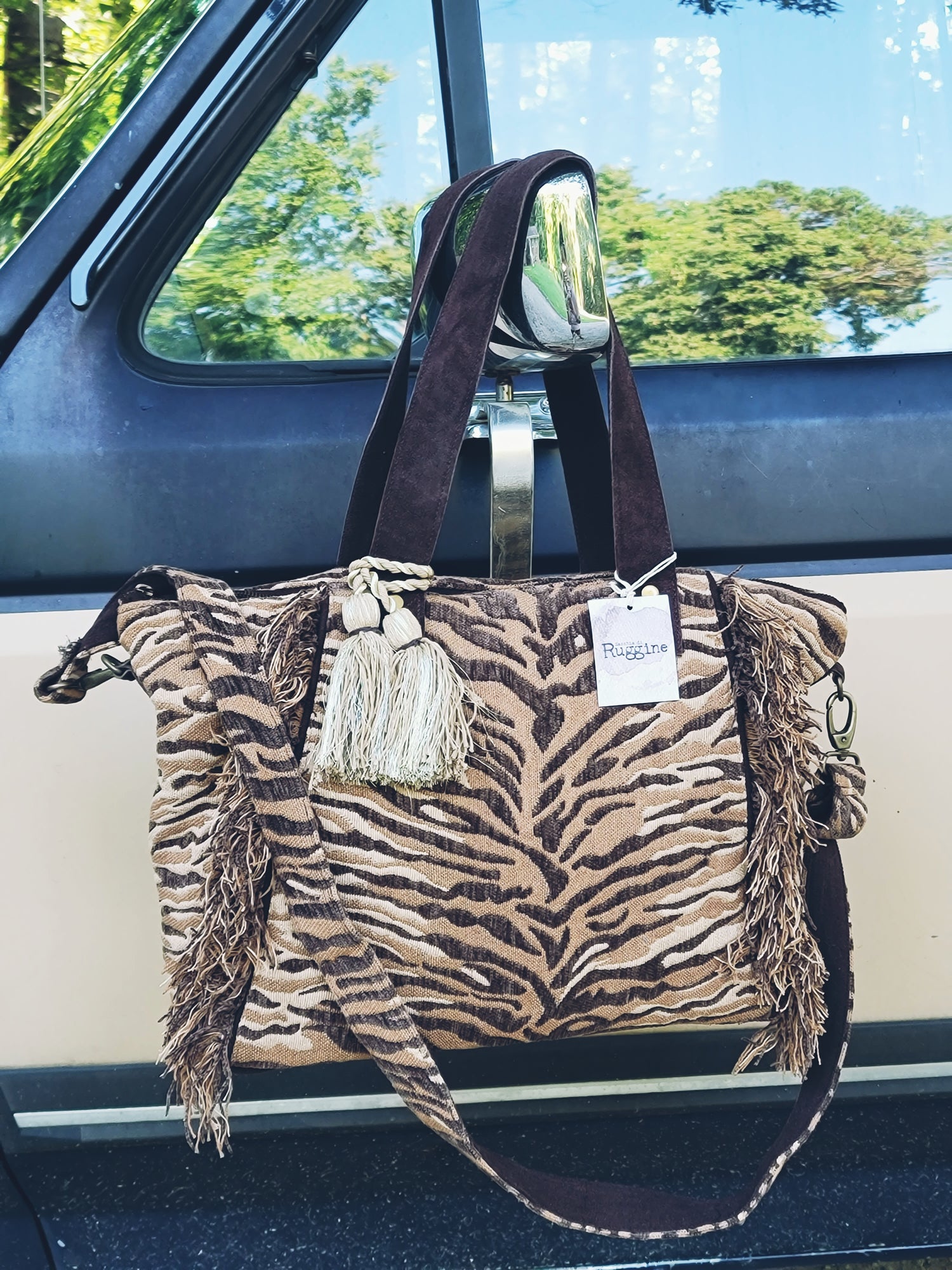 Mystery Bag! – Julie Mollo!